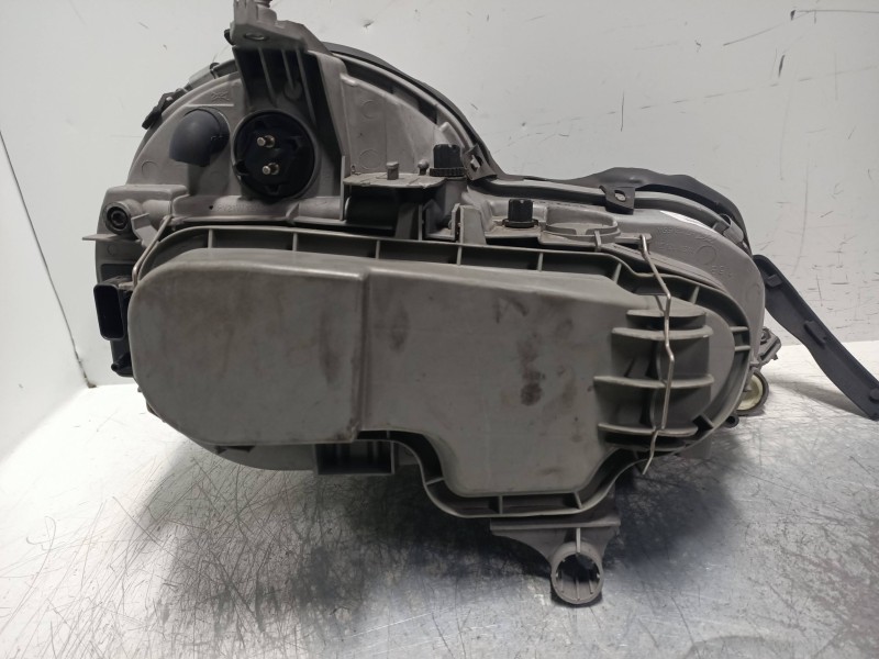 Recambio de faro izquierdo para mercedes clase e (w210) berlina diesel 300 turbodiesel (210.025) referencia OEM IAM   