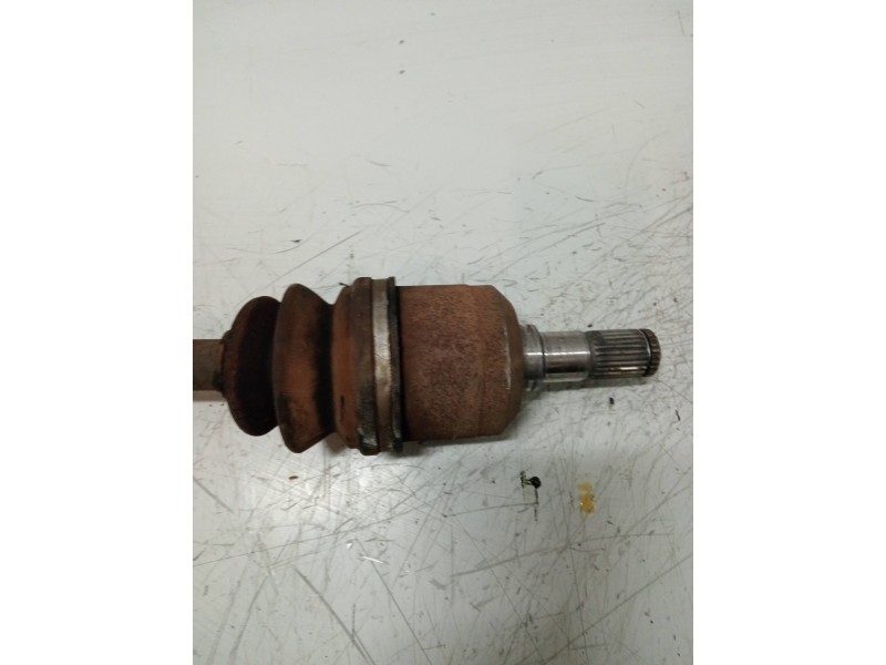 Recambio de transmision delantera derecha para honda cr-v (rd1/3) básico (rd1) referencia OEM IAM 66750 X01 