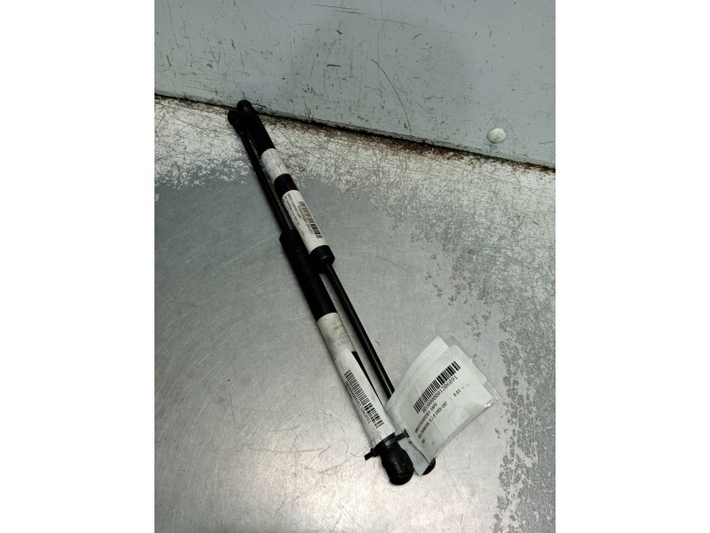 Recambio de amortiguadores capo para kia carnival ii 2.9 crdi cat referencia OEM IAM OK53Z56630B 0375TZ 0440N