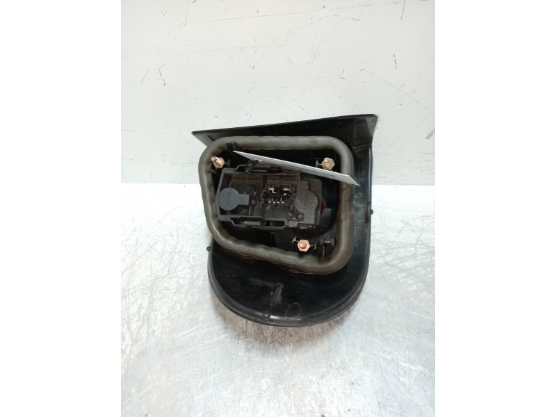 Recambio de piloto trasero derecho para renault megane i classic (la0) 1.6 referencia OEM IAM   