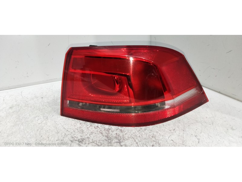 Recambio de piloto trasero derecho para volkswagen passat lim. (362) 1.6 tdi dpf referencia OEM IAM 3AE945096C  