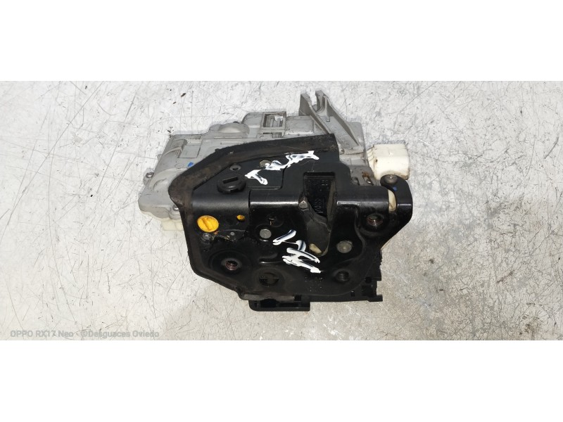 Recambio de motor cierre centralizado trasero izquierdo para volkswagen passat lim. (362) 1.6 tdi dpf referencia OEM IAM 3C48390