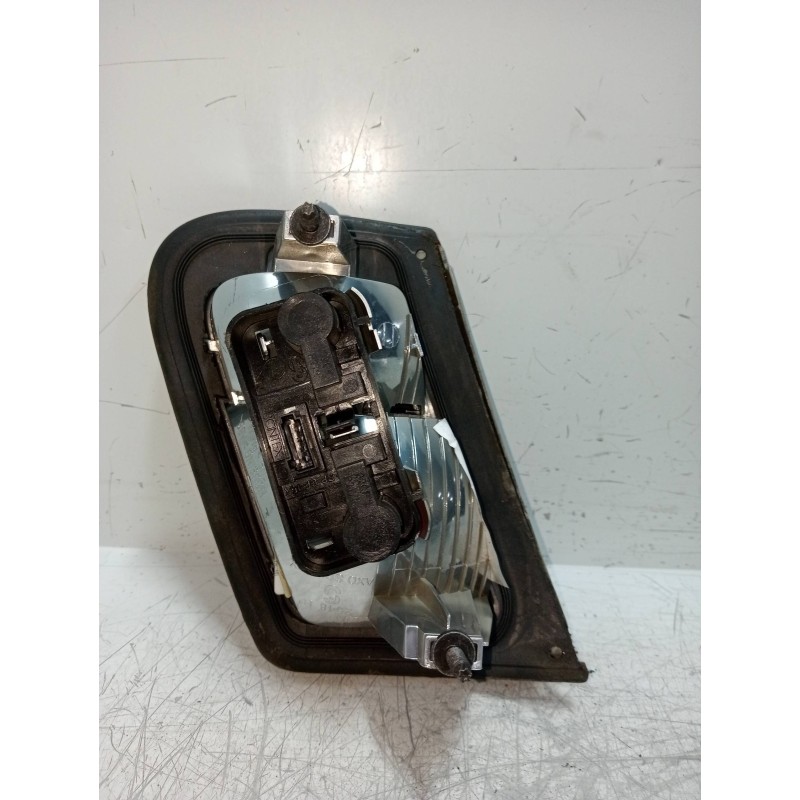 Recambio de piloto trasero derecho interior para saab 9-3 berlina 1.9 tid vector (i/d) referencia OEM IAM    Recambio de piloto trasero derecho interior para saab 9-3 berlina 1.9 tid vector (i/d) referencia OEM IAM