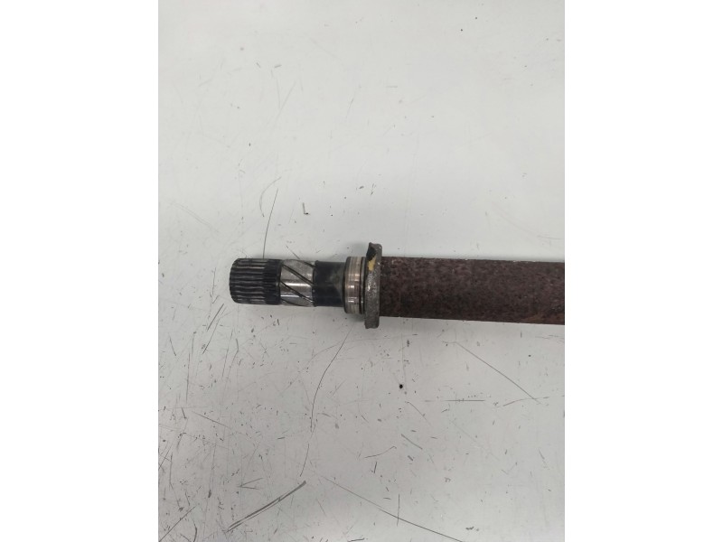 Recambio de transmision delantera derecha para renault clio iii referencia OEM IAM 820037880  