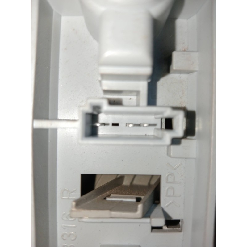 Recambio de piloto trasero derecho interior para saab 9-5 berlina 3.0 v6 tid cat referencia OEM IAM   