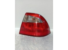 Recambio de piloto trasero derecho para saab 9-5 berlina 2.0 cat referencia OEM IAM   