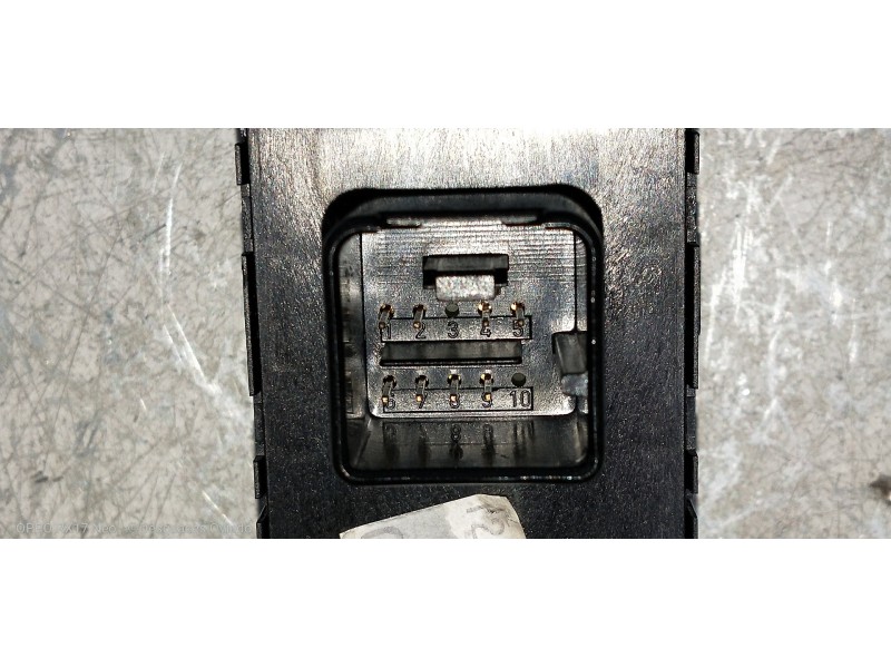Recambio de mando elevalunas delantero izquierdo para volkswagen passat lim. (362) 1.6 tdi dpf referencia OEM IAM 1K4959857B  
