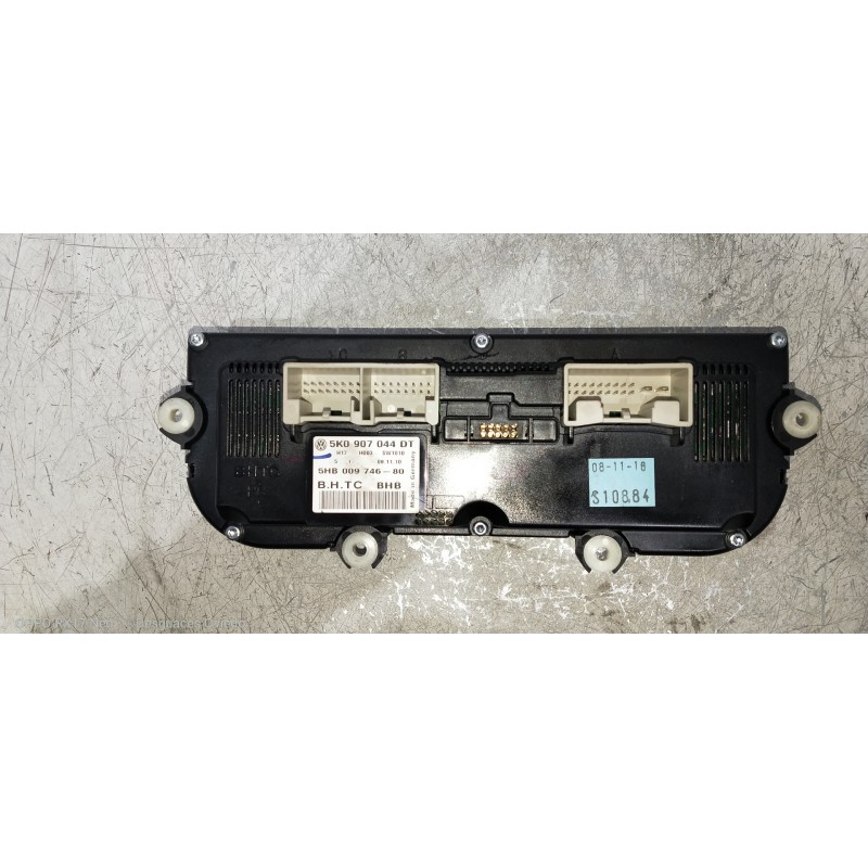 Recambio de mando calefaccion / aire acondicionado para volkswagen passat lim. (362) 1.6 tdi dpf referencia OEM IAM 5K0907044DT 