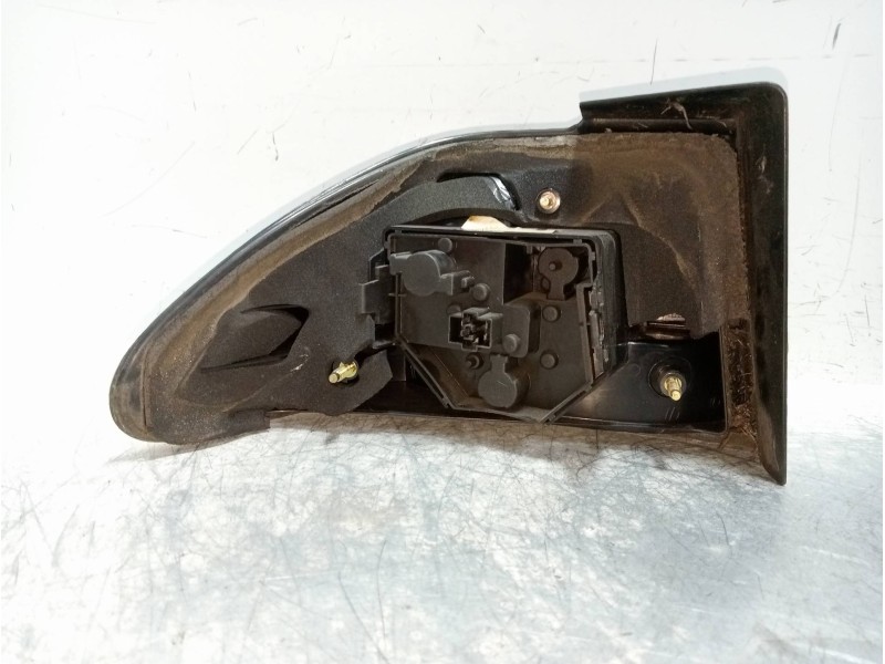 Recambio de piloto trasero derecho para saab 900 berlina 2.3 s referencia OEM IAM   