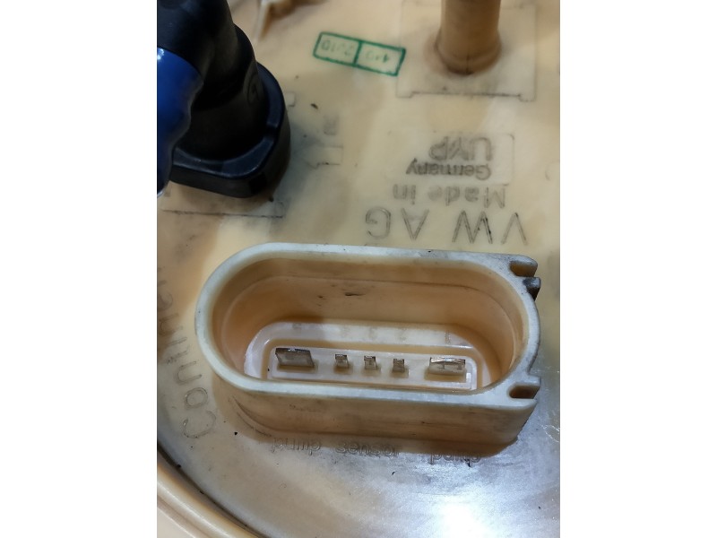 Recambio de bomba combustible para volkswagen passat lim. (362) 1.6 tdi dpf referencia OEM IAM A2C53423480 3AA919050B 
