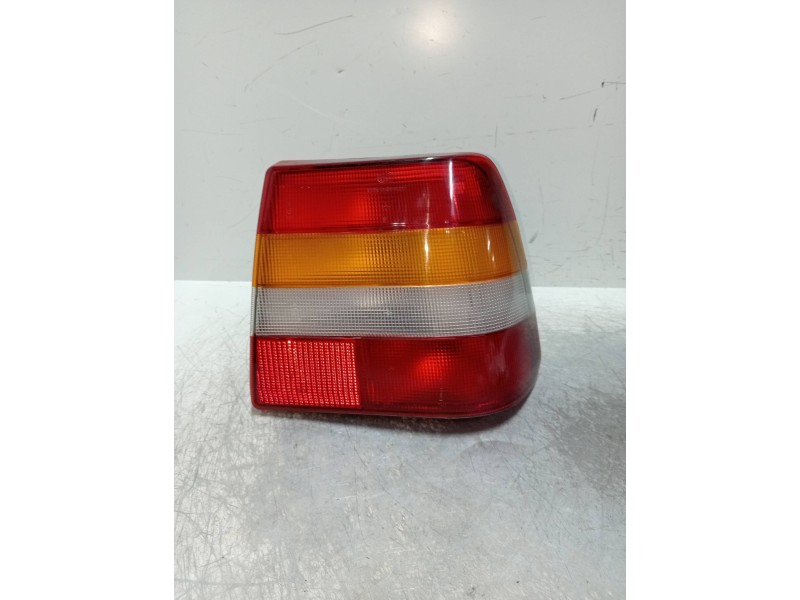 Recambio de piloto trasero derecho para saab 9000 cd referencia OEM IAM   