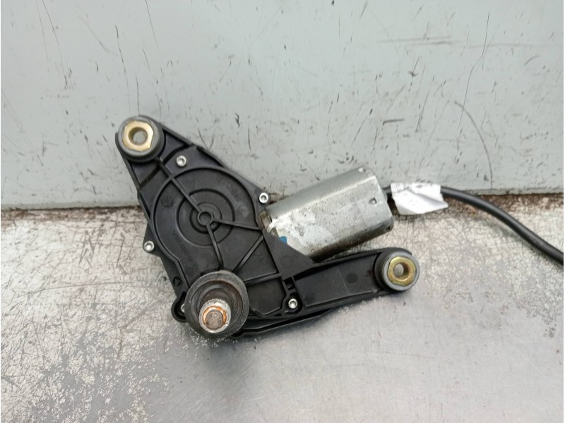 Recambio de motor limpia trasero para peugeot 106 (s2) max d referencia OEM IAM 9634659880  