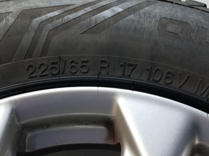 Recambio de juego llantas para nissan x-trail (t32) 360 referencia OEM IAM   225/65/17