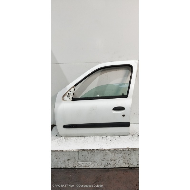 Recambio de puerta delantera izquierda para renault clio ii fase i (b/cbo) 1.2 referencia OEM IAM   5P