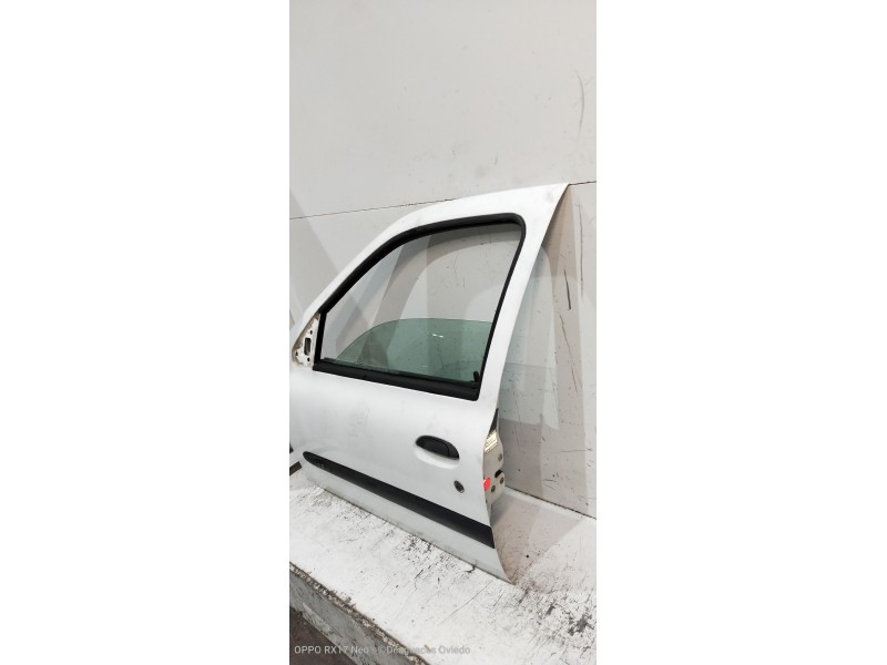 Recambio de puerta delantera izquierda para renault clio ii fase i (b/cbo) 1.2 referencia OEM IAM   5P