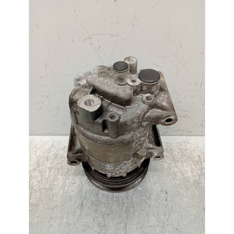 Recambio de compresor aire acondicionado para renault megane ii berlina 5p confort expression referencia OEM IAM 8200316164 0114