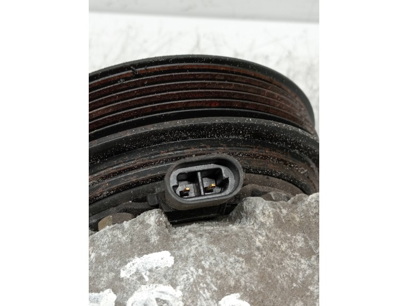 Recambio de compresor aire acondicionado para renault megane ii berlina 5p confort expression referencia OEM IAM 8200316164 0114