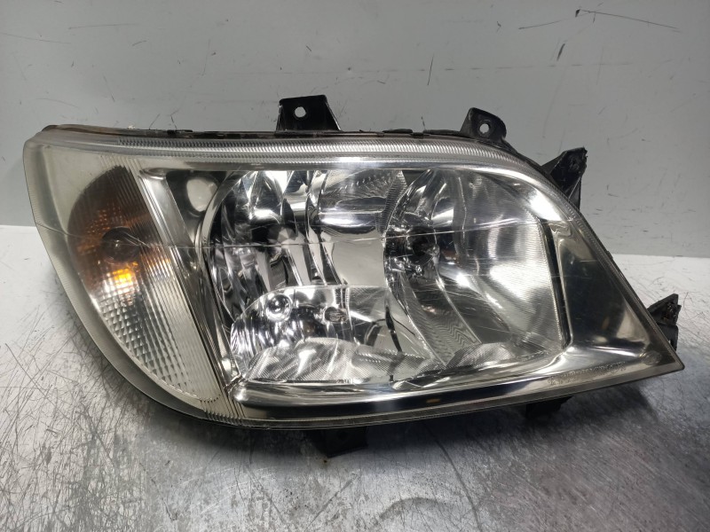 Recambio de faro derecho para mercedes sprinter 02.00  combi, techo elevado 311 cdi (903.673) referencia OEM IAM   