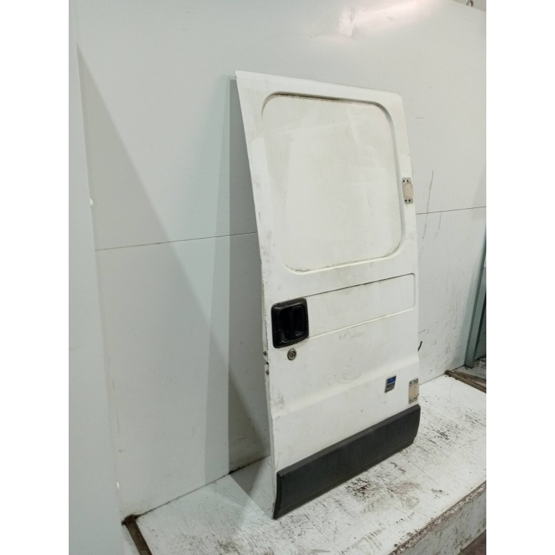 Recambio de puerta trasera derecha para fiat ducato caja cerrada 11 (desde 03.02) 2.0 jtd  batalla 2850 mm referencia OEM IAM   