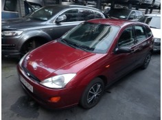 ford focus berlina (cak) del año 2001
