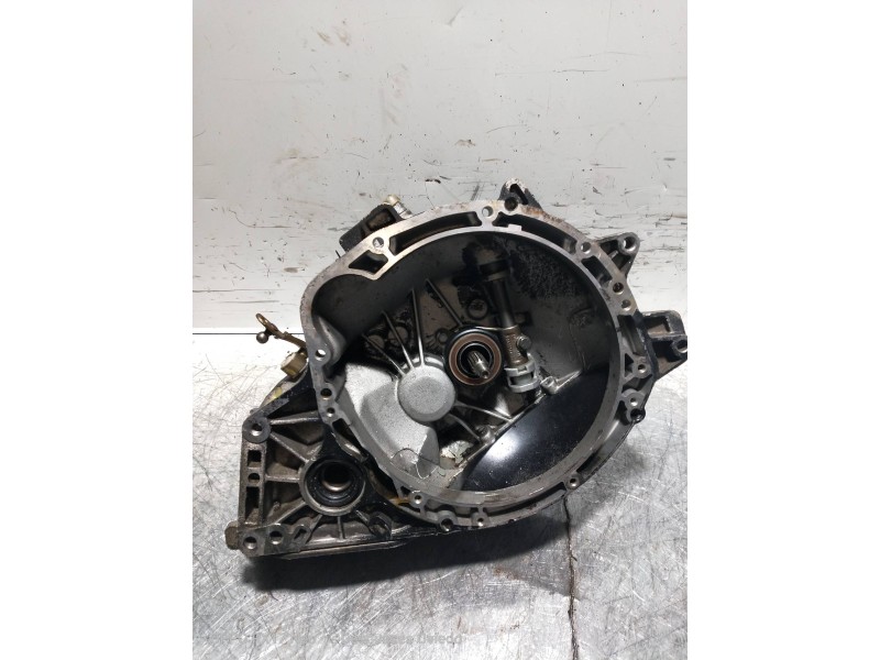 Recambio de caja cambios para opel corsa a 1.0 referencia OEM IAM F10W394 A08201 W394