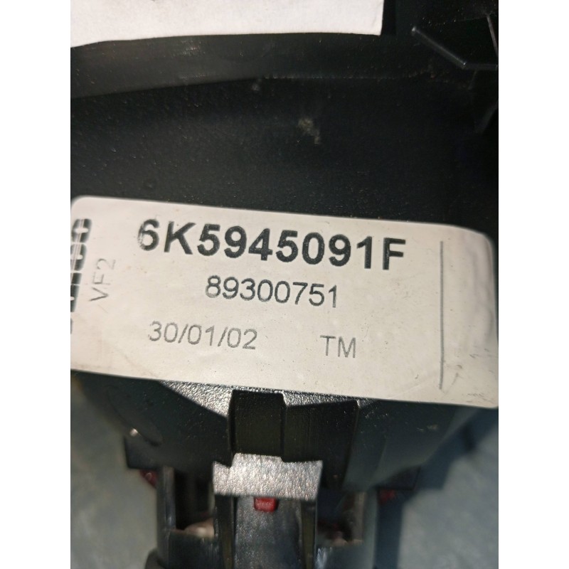 Recambio de piloto trasero izquierdo interior para seat cordoba berlina (6k2) signo referencia OEM IAM 6K5945091F 89300751 