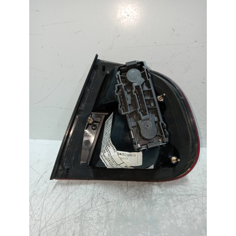 Recambio de piloto trasero izquierdo para seat cordoba berlina (6k2) sport referencia OEM IAM 6K5945095G  