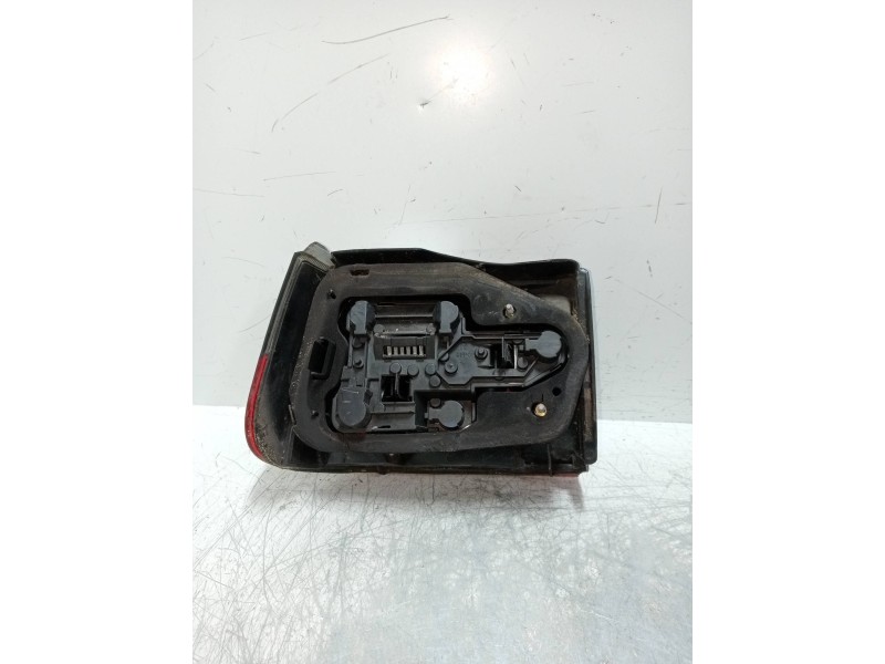 Recambio de piloto trasero derecho para seat ibiza (6k) básico referencia OEM IAM   