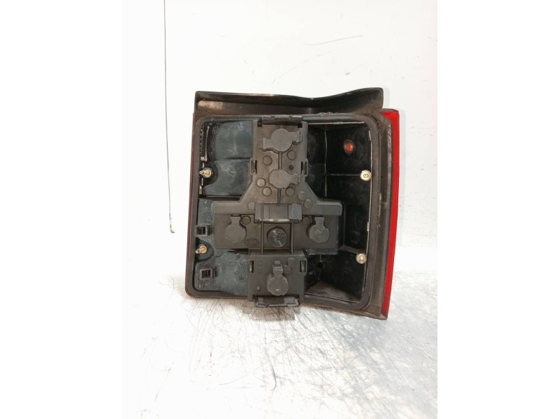 Recambio de piloto trasero izquierdo para seat ibiza clx referencia OEM IAM   