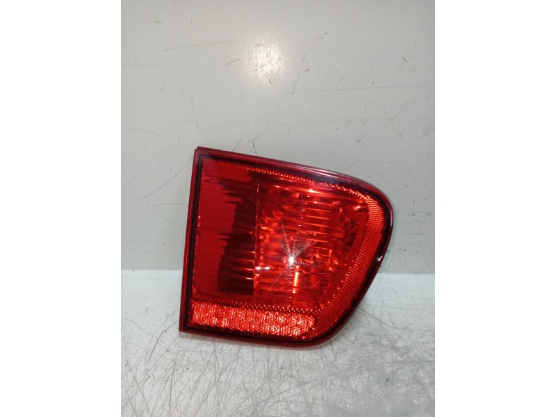 Recambio de piloto trasero izquierdo interior para seat ibiza (6k1) 1.4 referencia OEM IAM    Recambio de piloto trasero izquierdo interior para seat ibiza (6k1) 1.4 referencia OEM IAM