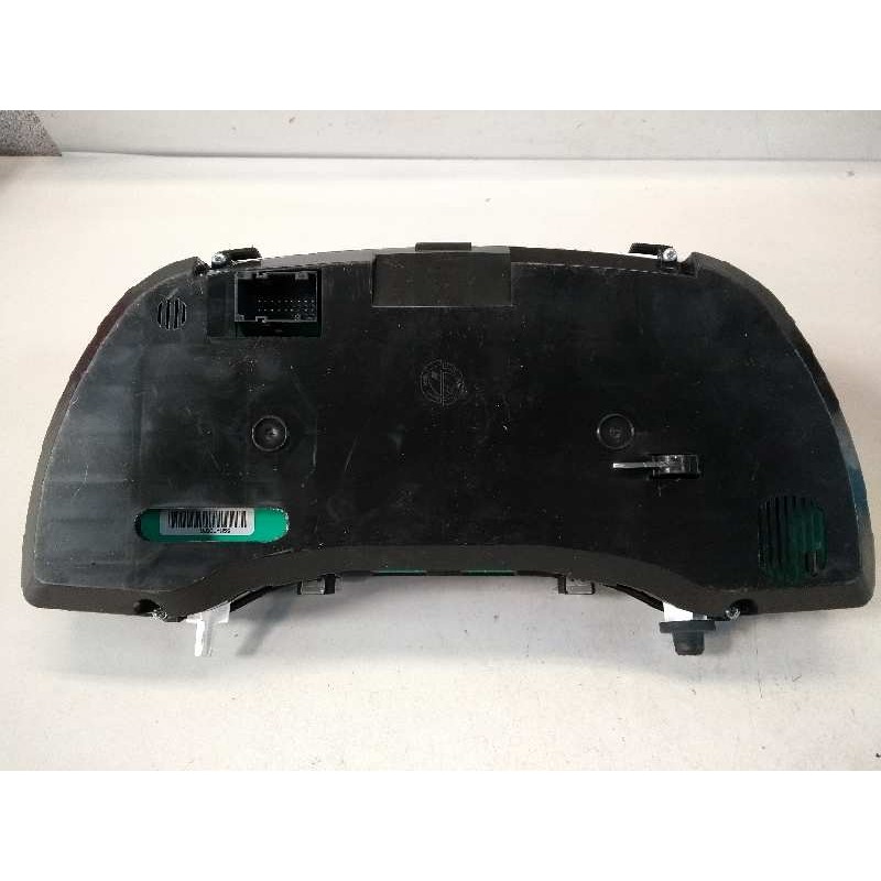 Recambio de cuadro instrumentos para fiat fiorino 1.3 16v jtd cat referencia OEM IAM 52052782 1 90420 503002185400