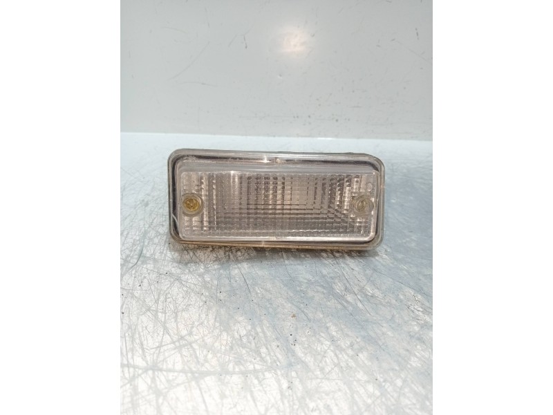 Recambio de piloto delantero izquierdo para seat 133 0.8 referencia OEM IAM    Recambio de piloto delantero izquierdo para seat 133 0.8 referencia OEM IAM