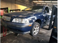 volvo s40 berlina del año 1997