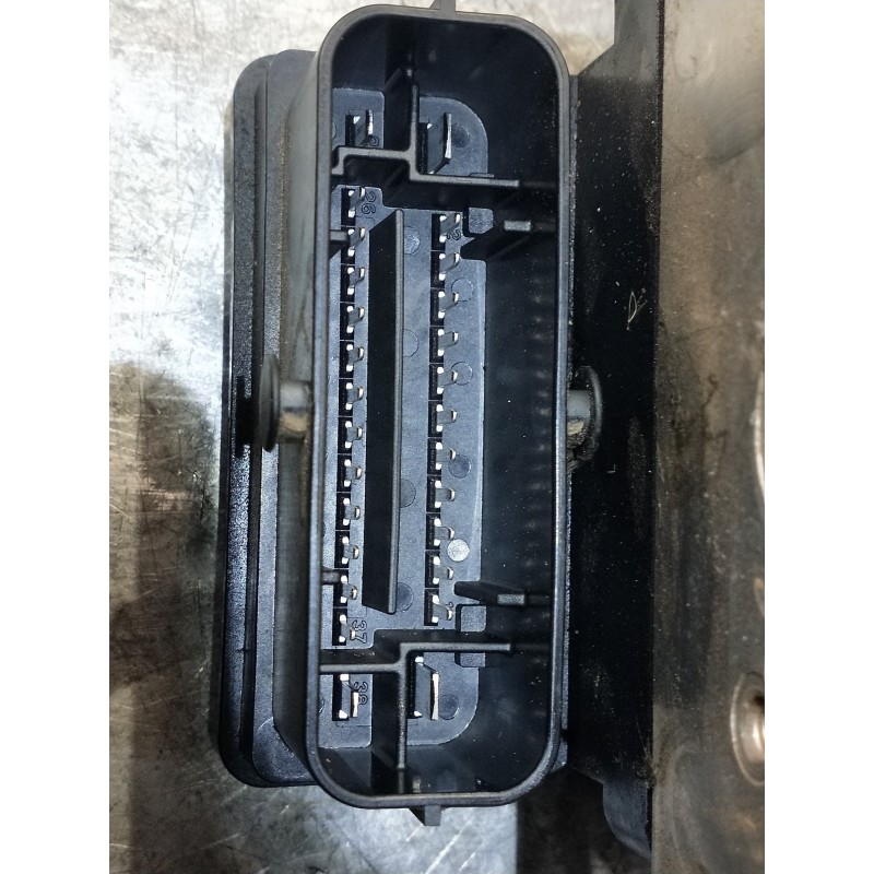 Recambio de abs para ford mondeo ber. (ca2) trend (09.2010) referencia OEM IAM BG912C405AE 16565714 16566014A 54086703A