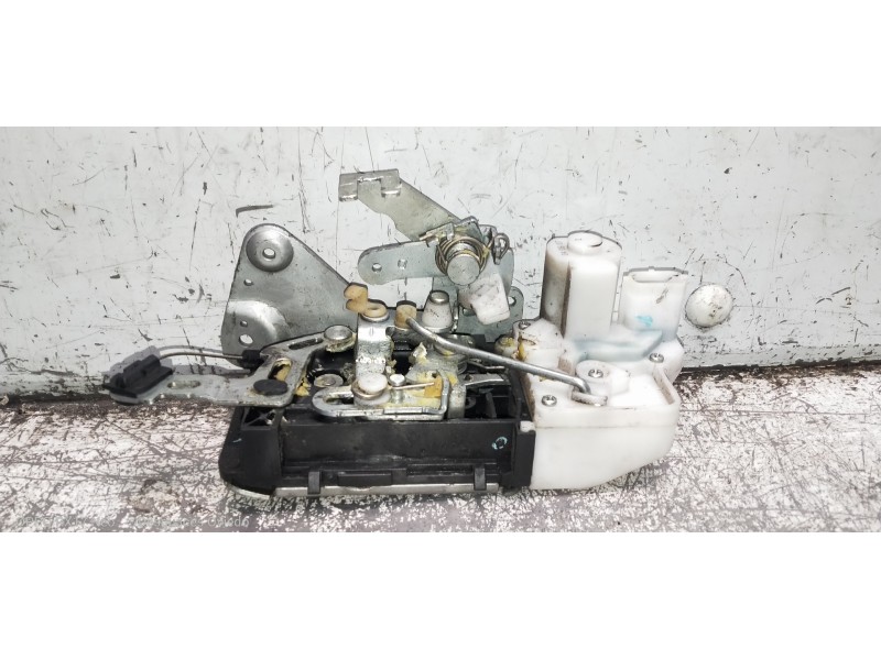 Recambio de motor cierre centralizado delantero derecho para volkswagen fox (5z1) básico referencia OEM IAM 5Z3837014AC  3P