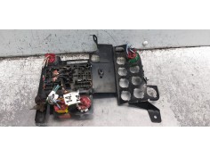 Recambio de caja reles / fusibles para citroen xantia berlina 1.9 td sx referencia OEM IAM 9568084080   2