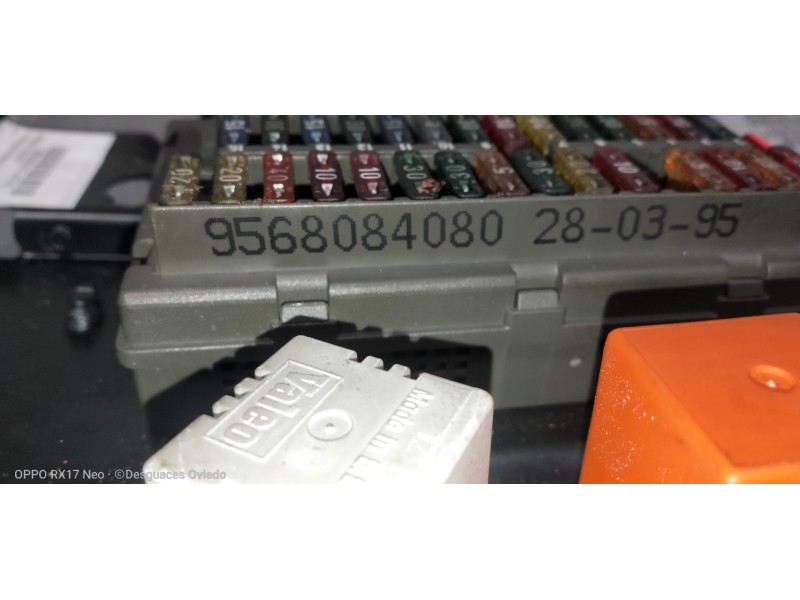 Recambio de caja reles / fusibles para citroen xantia berlina 1.9 td sx referencia OEM IAM 9568084080  