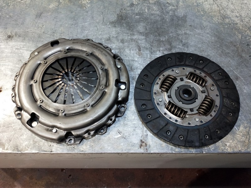 Recambio de kit embrague para fiat ducato caja cerrada 11 (desde 03.02) 2.0 jtd  batalla 2850 mm referencia OEM IAM   