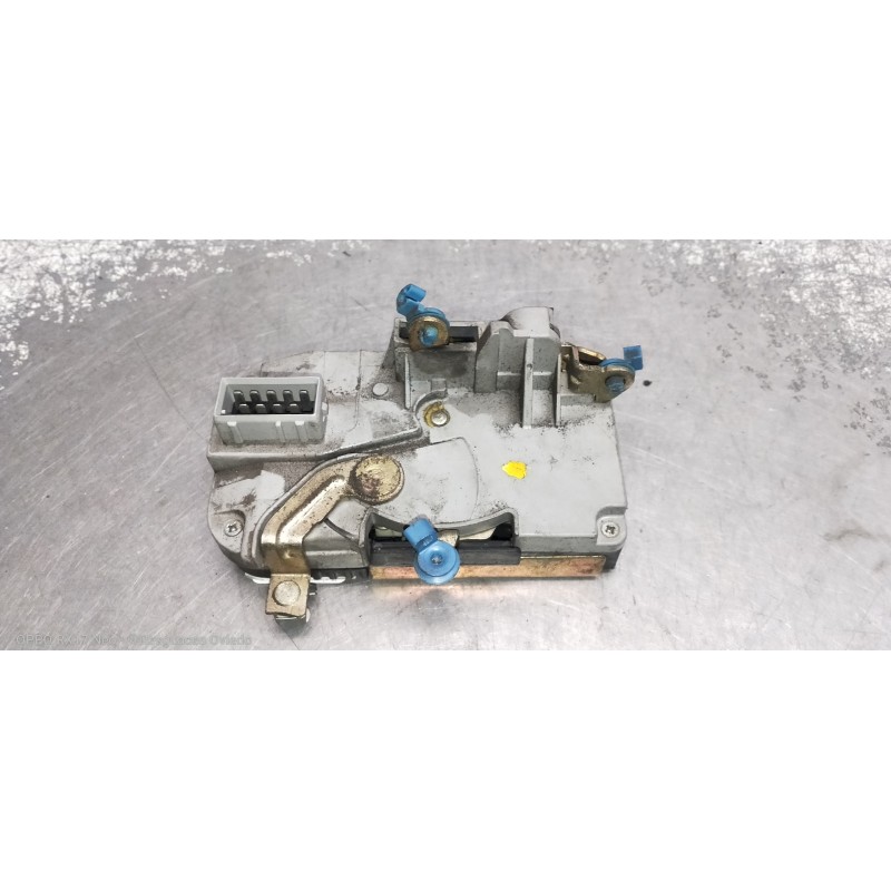 Recambio de motor cierre centralizado delantero derecho para citroen xantia berlina 1.9 td sx referencia OEM IAM   