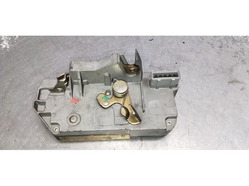 Recambio de motor cierre centralizado trasero izquierdo para citroen xantia berlina 1.9 td sx referencia OEM IAM   5P