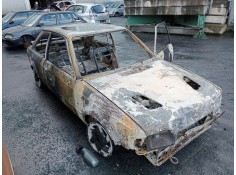 ford escort berlina del año 1989