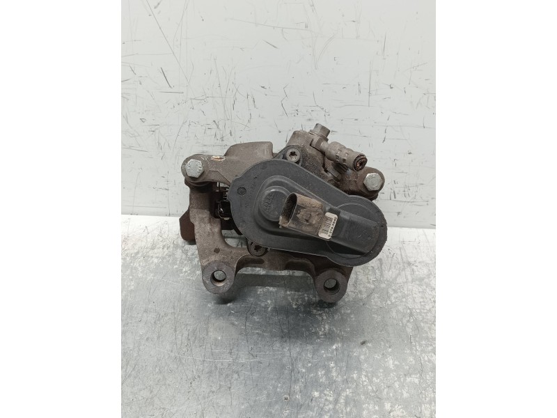 Recambio de pinza freno trasera derecha para volkswagen passat lim. (362) 1.6 tdi dpf referencia OEM IAM   