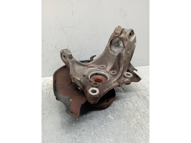 Recambio de mangueta delantera izquierda para volkswagen passat lim. (362) 1.6 tdi dpf referencia OEM IAM   