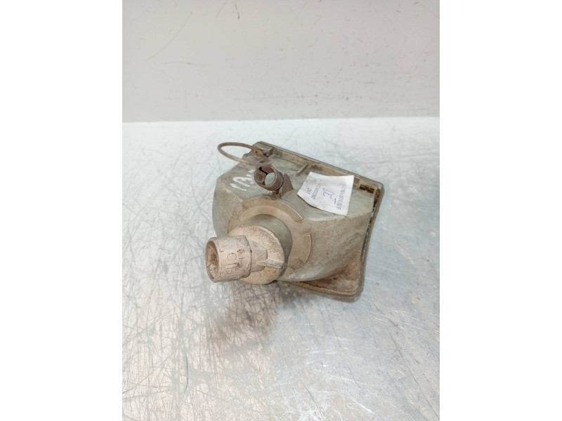 Recambio de piloto delantero derecho para seat ibiza referencia OEM IAM   