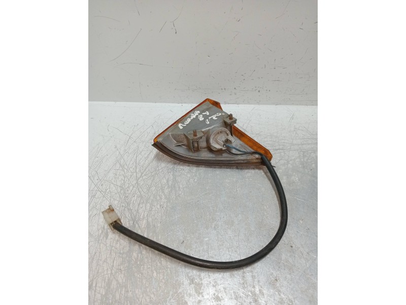 Recambio de piloto delantero izquierdo para seat malaga 1.5 cat referencia OEM IAM   