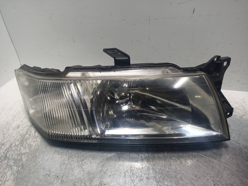 Recambio de faro derecho para mitsubishi space wagon (n30/n40) 1.8 cat referencia OEM IAM    Recambio de faro derecho para mitsubishi space wagon (n30/n40) 1.8 cat referencia OEM IAM