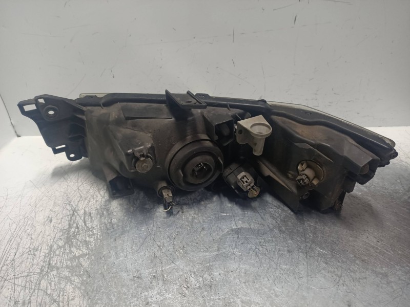 Recambio de faro derecho para mitsubishi space wagon (n30/n40) 1.8 cat referencia OEM IAM    Recambio de faro derecho para mitsubishi space wagon (n30/n40) 1.8 cat referencia OEM IAM