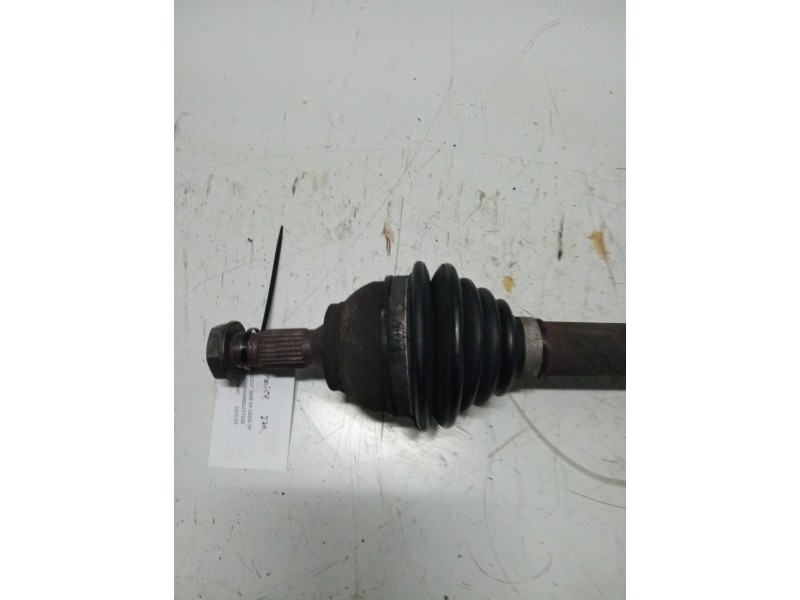 Recambio de transmision delantera izquierda para peugeot 5008 active referencia OEM IAM 9684135380  