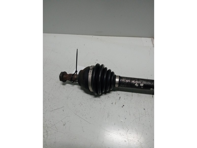 Recambio de transmision delantera derecha para peugeot 5008 active referencia OEM IAM   