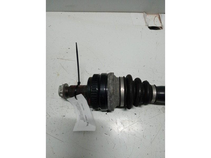 Recambio de transmision trasera izquierda para bmw serie 3 berlina (e90) 325i referencia OEM IAM 7537716A101  